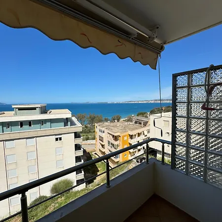 דירה Holiday Apartment *